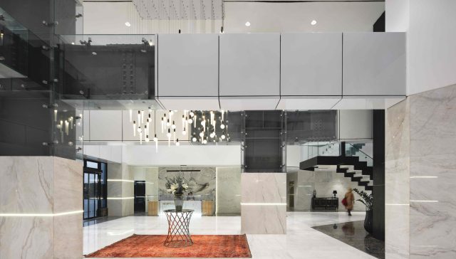 lobby02